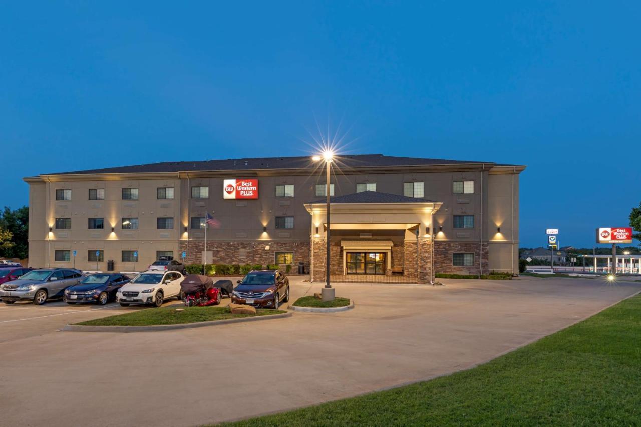 Best Western Plus Red River Inn Clarendon Exteriör bild