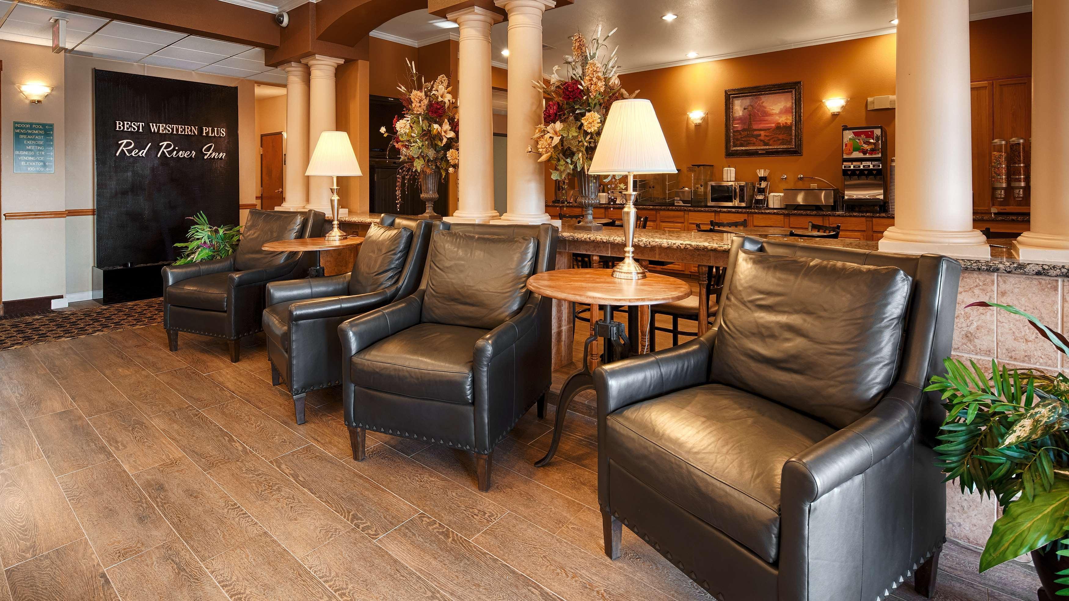 Best Western Plus Red River Inn Clarendon Exteriör bild