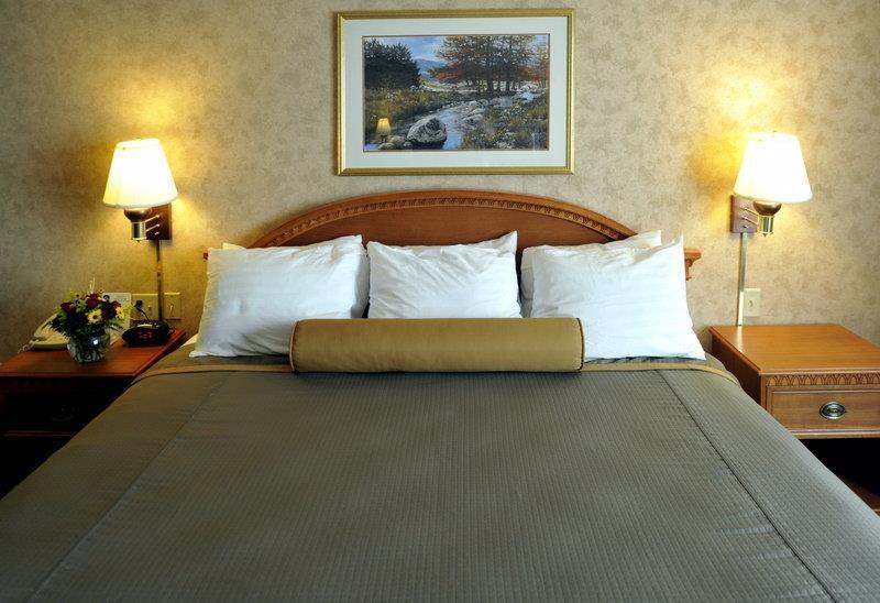 Best Western Plus Red River Inn Clarendon Exteriör bild