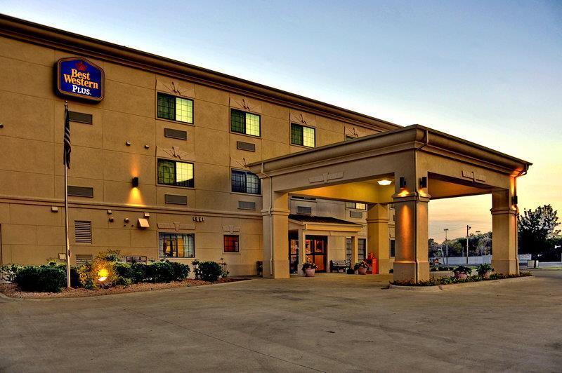 Best Western Plus Red River Inn Clarendon Exteriör bild