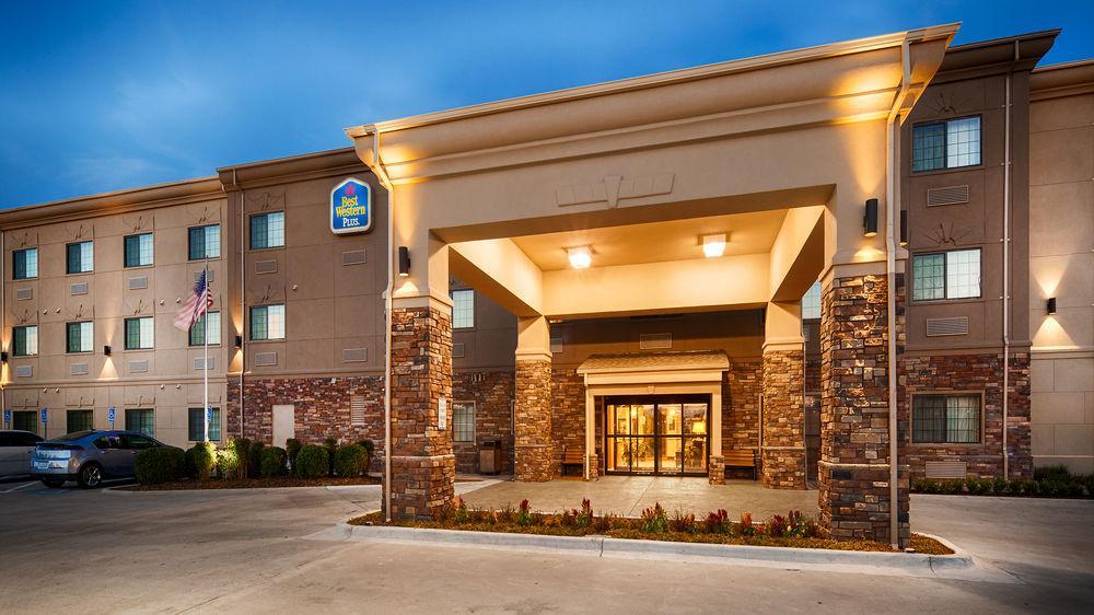 Best Western Plus Red River Inn Clarendon Exteriör bild